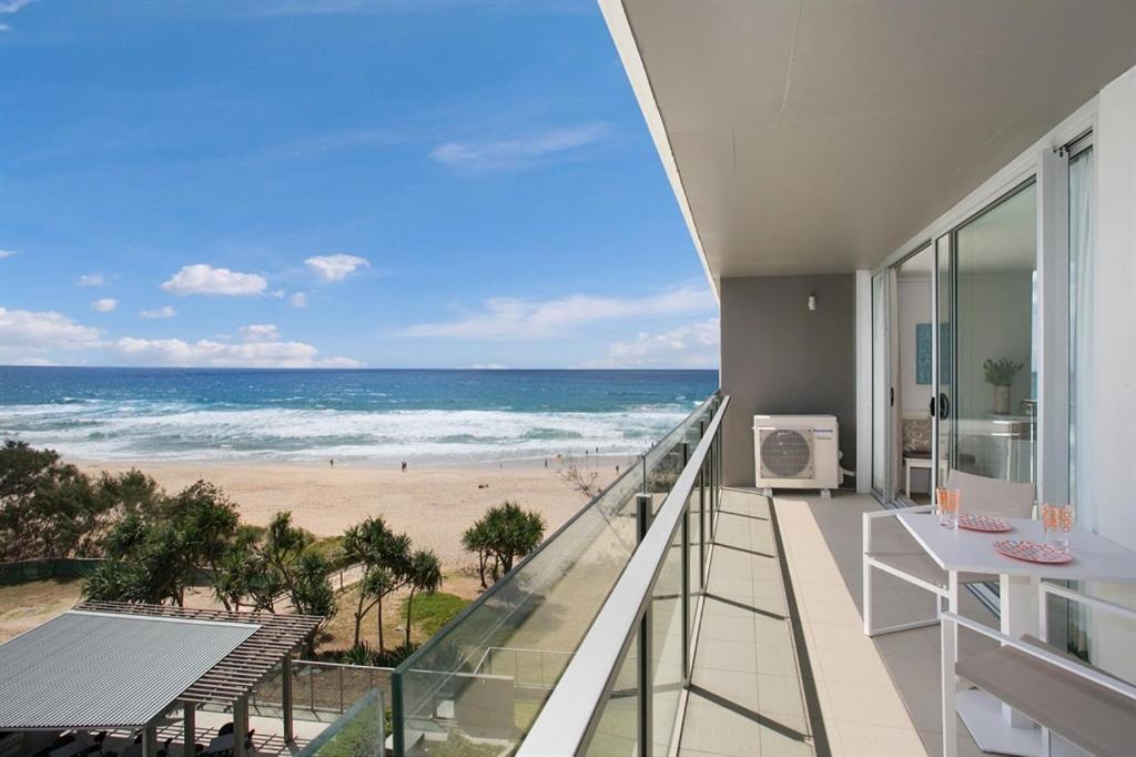 One The Esplanade Apartments On Surfers Paradise Голд-Кост Экстерьер фото