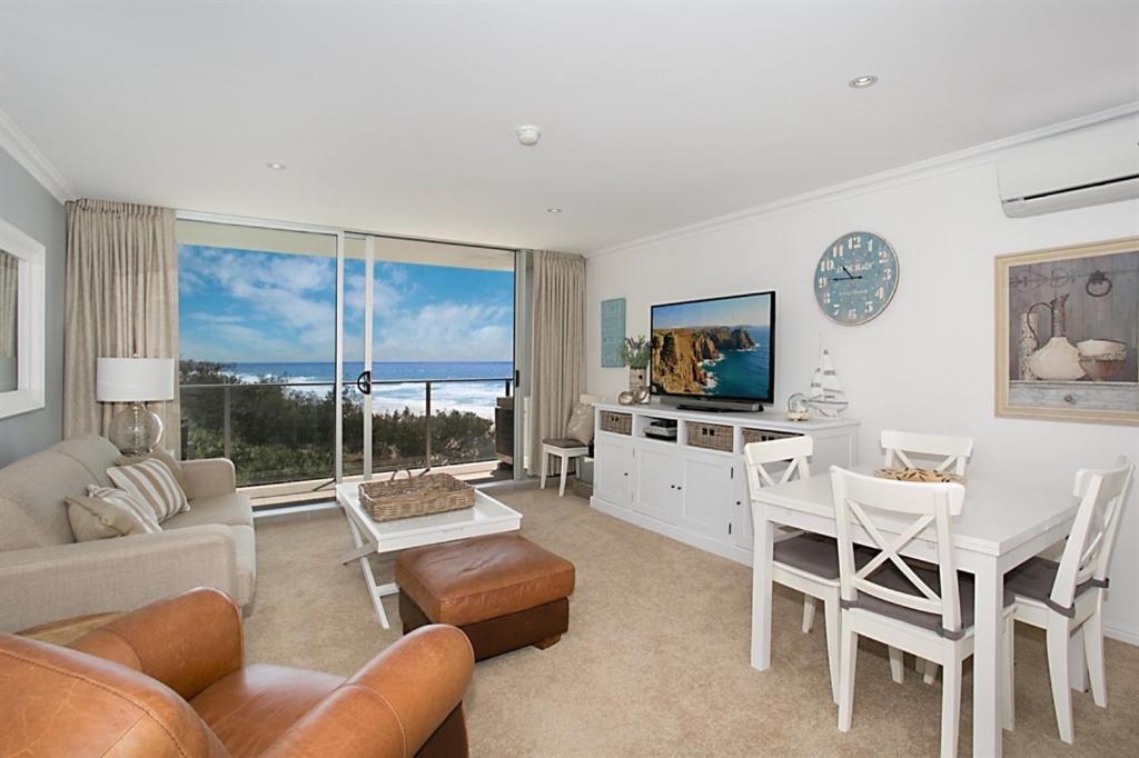 One The Esplanade Apartments On Surfers Paradise Голд-Кост Экстерьер фото