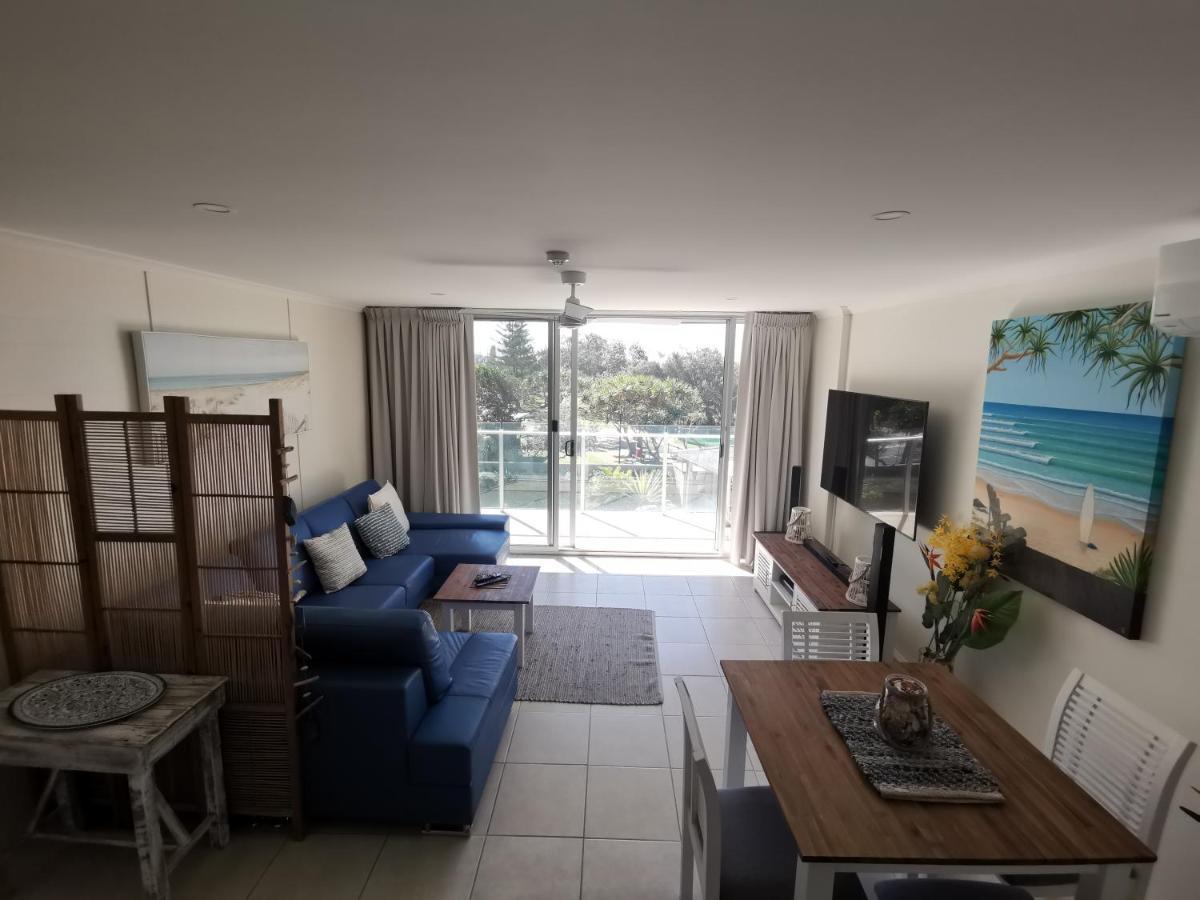 One The Esplanade Apartments On Surfers Paradise Голд-Кост Экстерьер фото