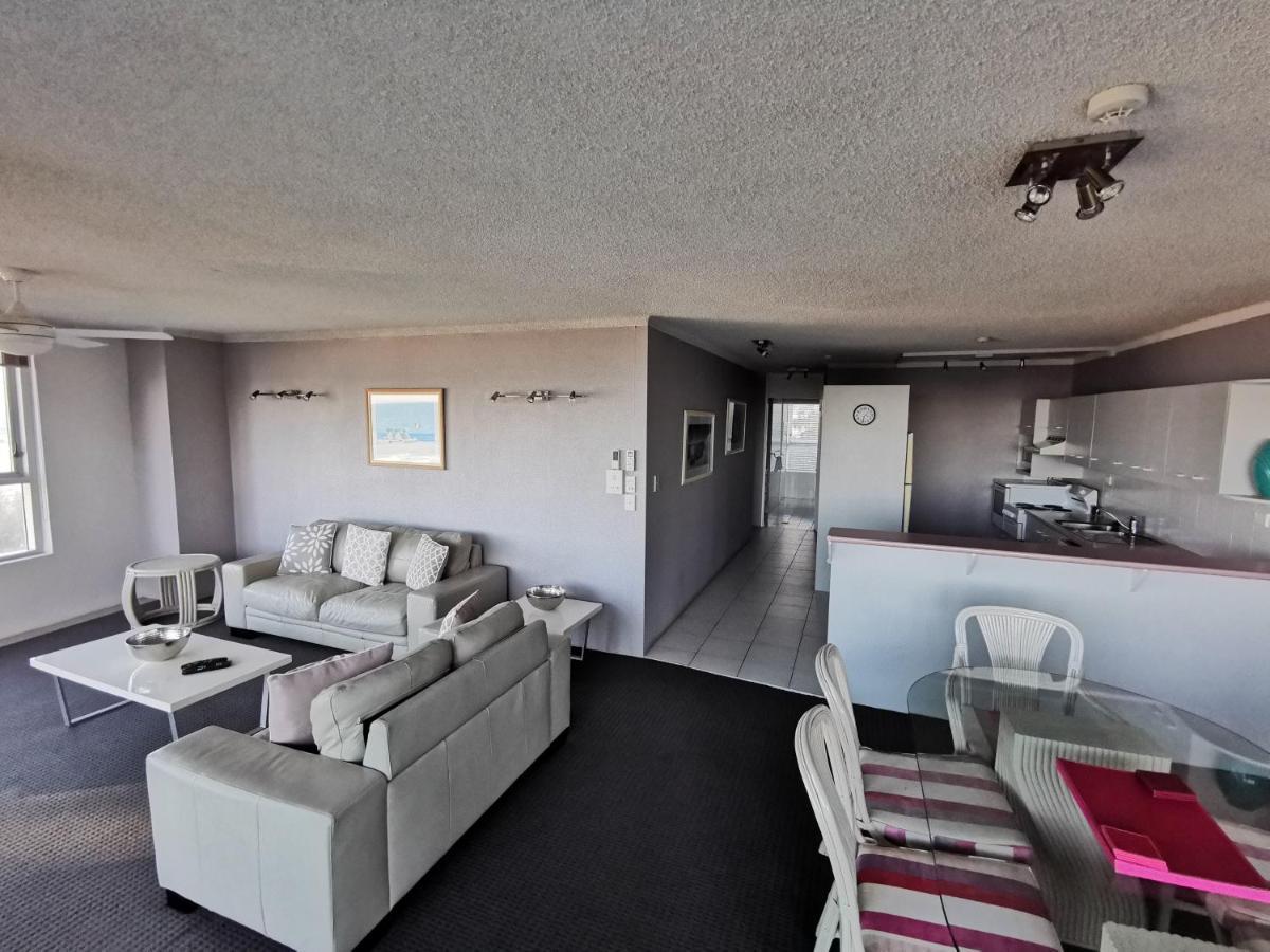 One The Esplanade Apartments On Surfers Paradise Голд-Кост Экстерьер фото