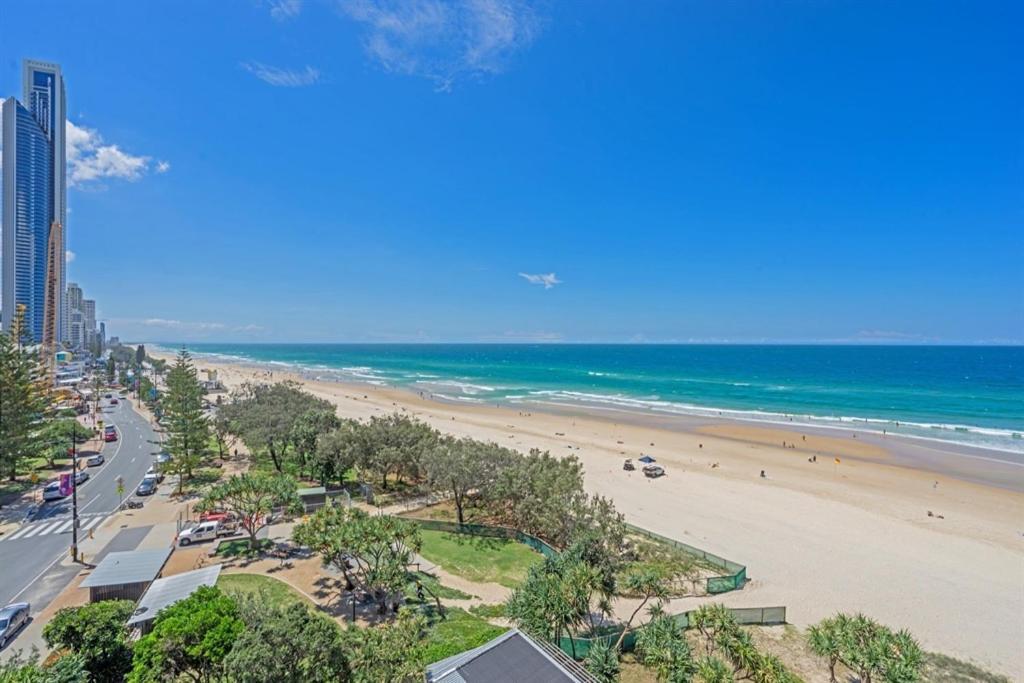 One The Esplanade Apartments On Surfers Paradise Голд-Кост Экстерьер фото