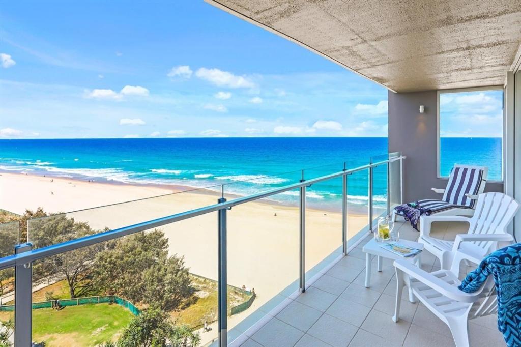 One The Esplanade Apartments On Surfers Paradise Голд-Кост Экстерьер фото