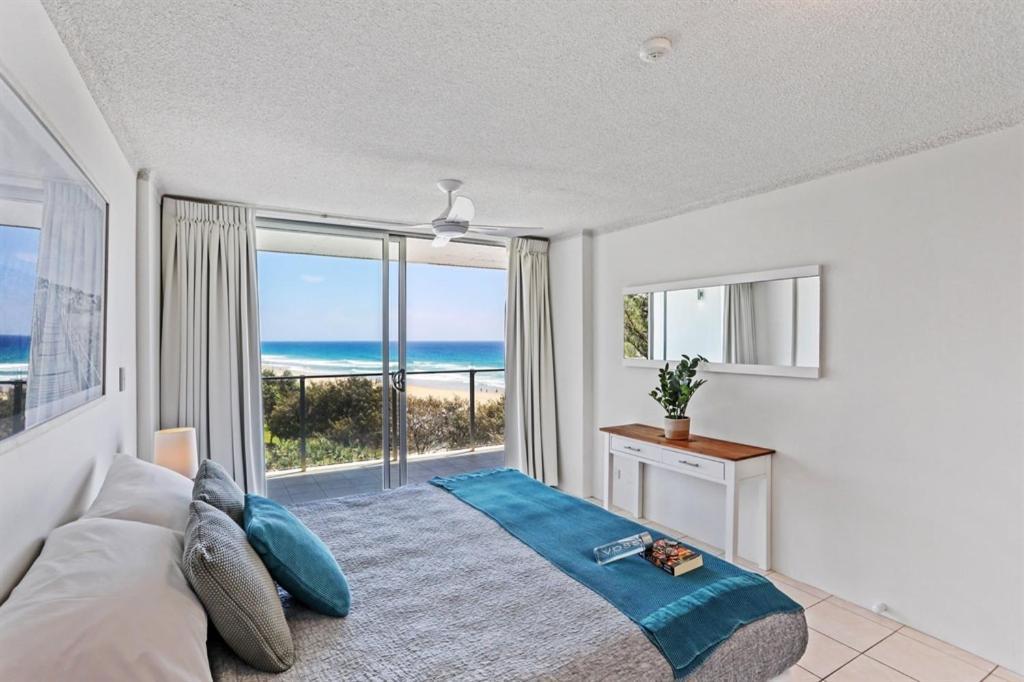 One The Esplanade Apartments On Surfers Paradise Голд-Кост Экстерьер фото