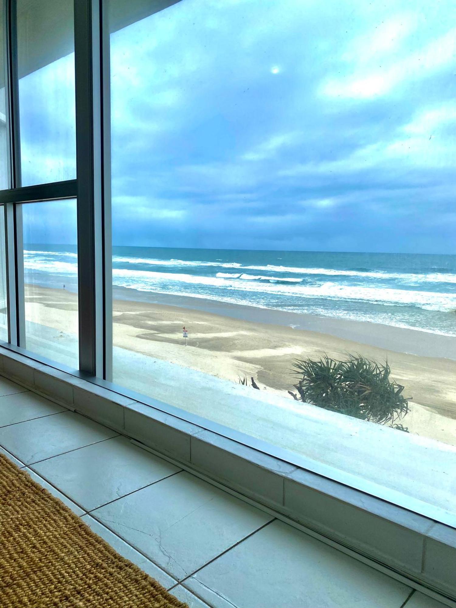 One The Esplanade Apartments On Surfers Paradise Голд-Кост Экстерьер фото