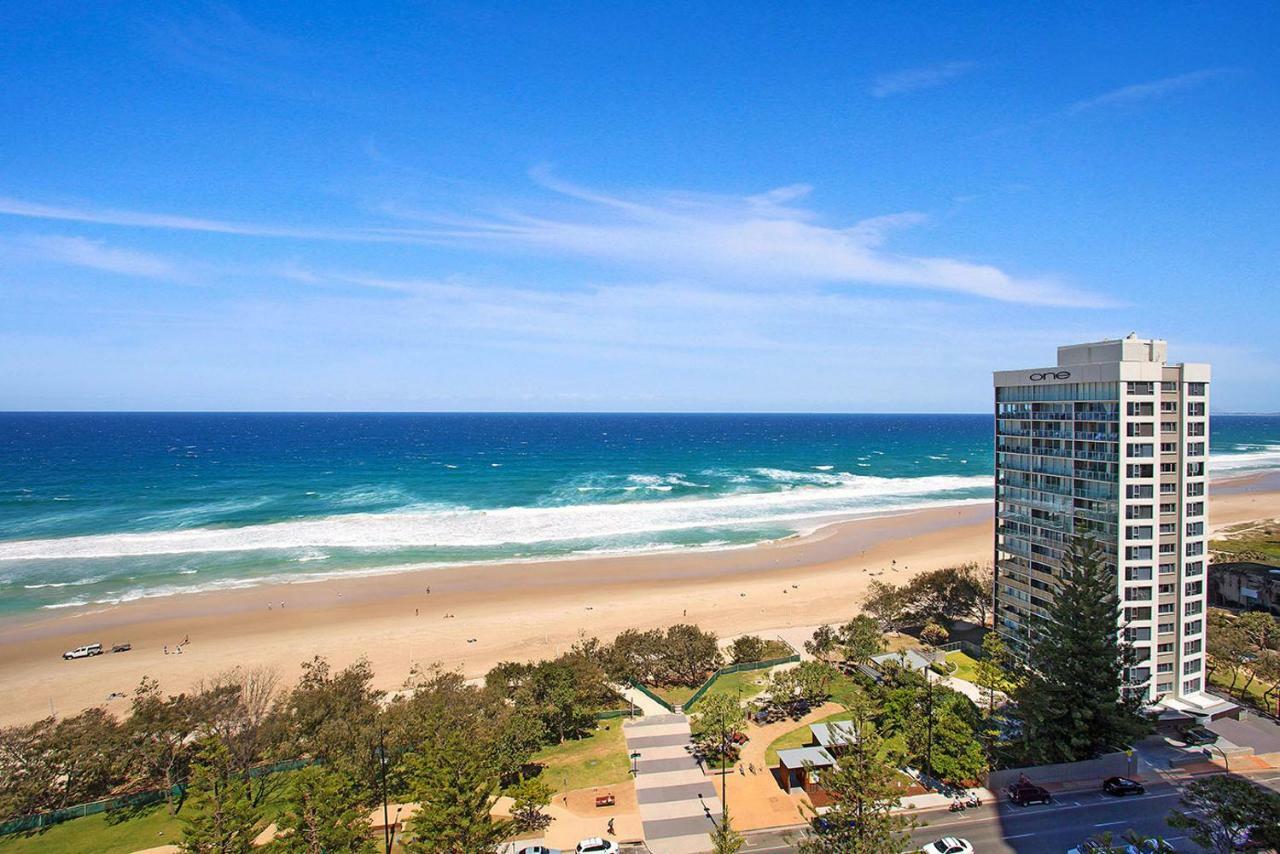 One The Esplanade Apartments On Surfers Paradise Голд-Кост Экстерьер фото