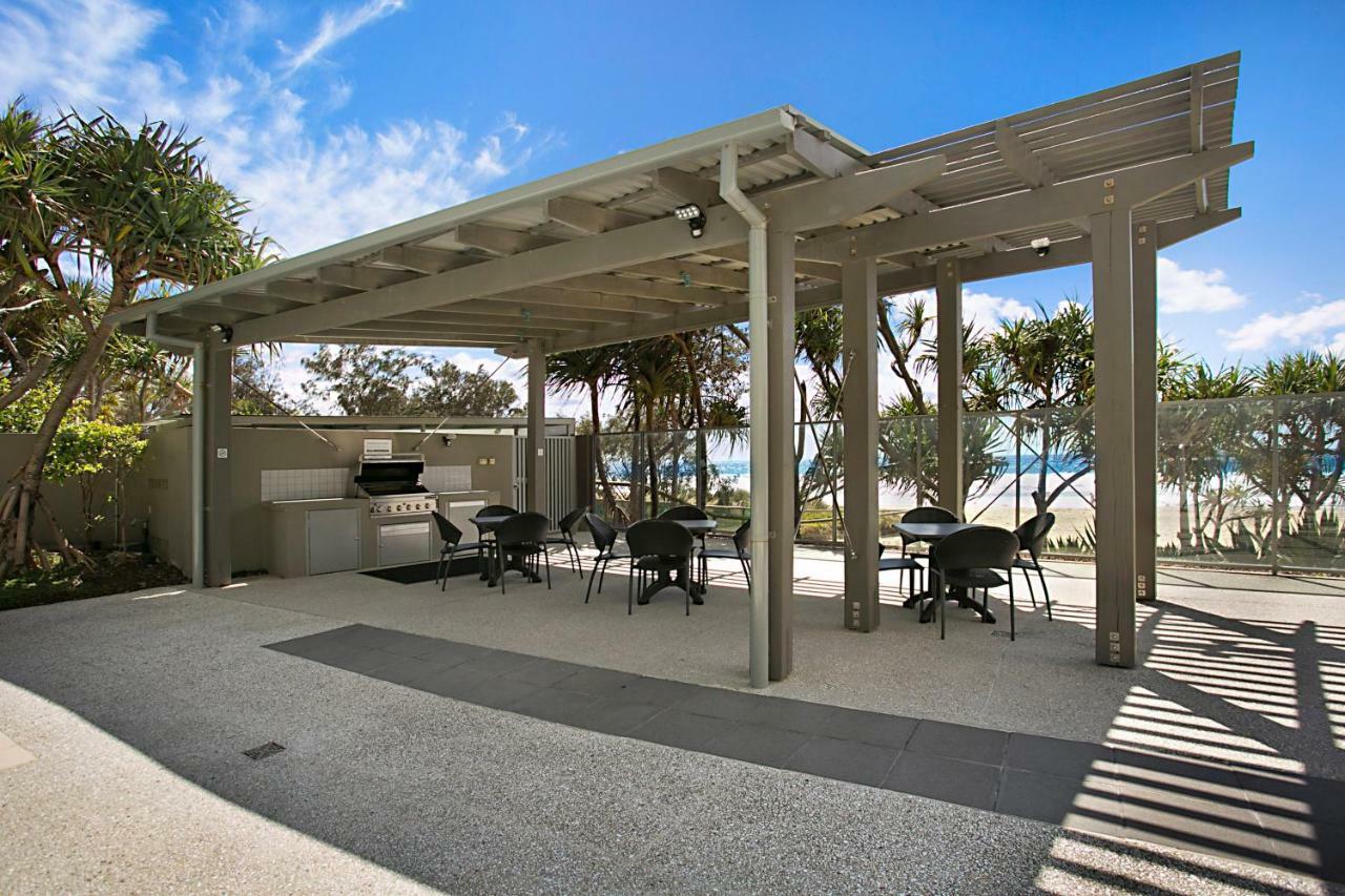 One The Esplanade Apartments On Surfers Paradise Голд-Кост Экстерьер фото